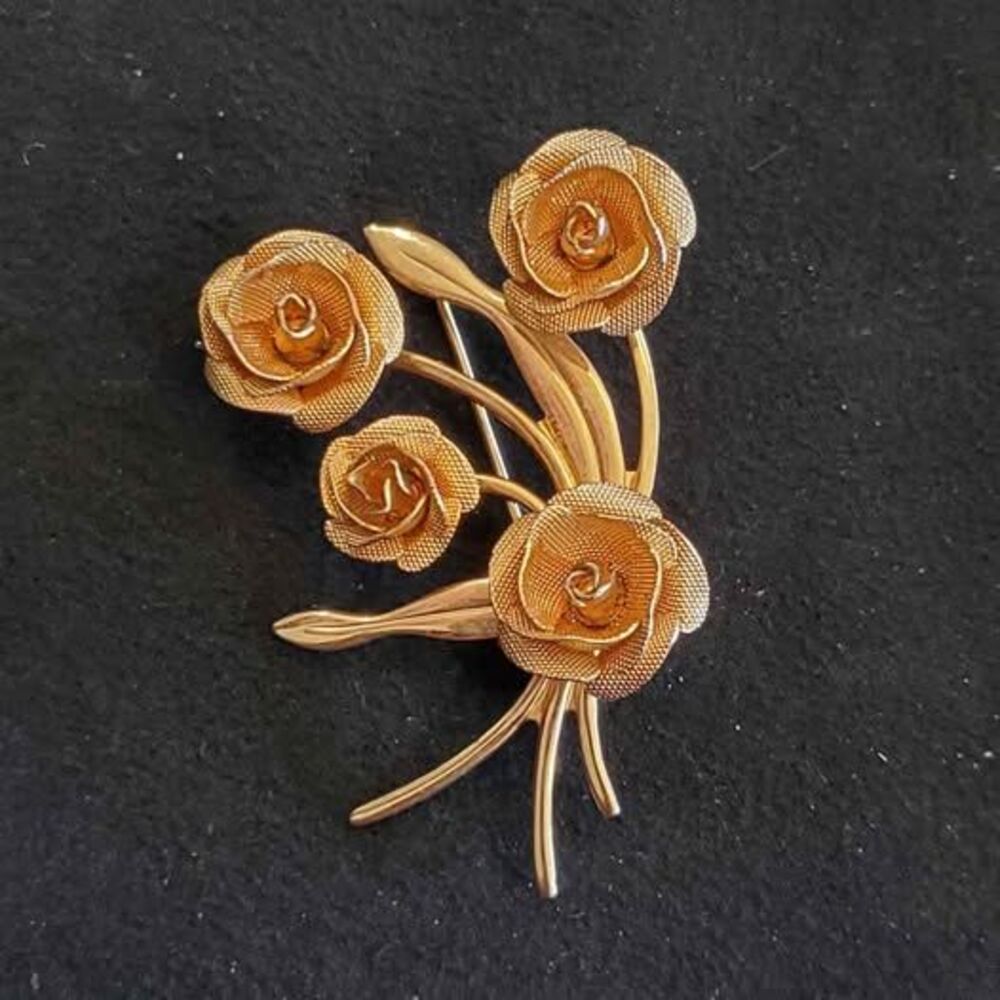 Goldtone Rose Bush Brooch